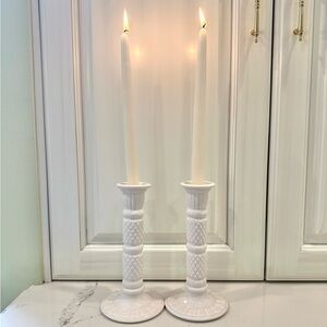 Villeroy & Boch White Ceramic Textured Taper Candle Holder Set, Like New